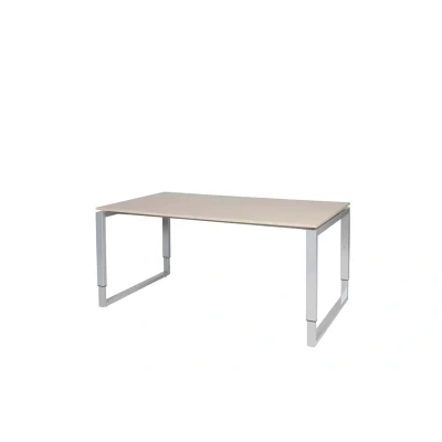 Afbeelding van Domino Plus bureau, hoogte instelbaar (62 85cm) met 160x90cm &#039;zwevend&#039; lindberg (licht) eiken 25mm blad en aluminium (RAL9006) O poot frame