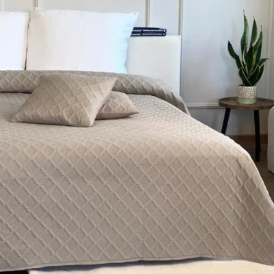 Afbeelding van Euromat Couvre lit matelassé avec 2 taies d&#039;oreiller 40 x cm Beige taupe Parla 3D, 220 240