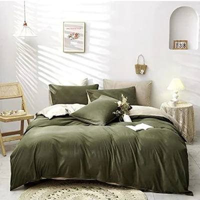 Afbeelding van Damier Beddengoed, 220 x 240 cm, olijfgroen, beige, effen, 3 delige set, superzachte microvezel dekbedovertrek met verborgen ritssluiting en 2 kussenslopen 80 cm