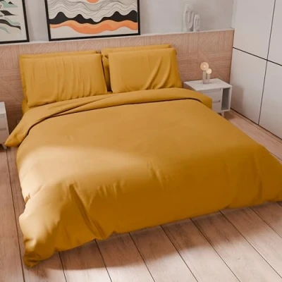 Afbeelding van PETTI Artigiani Italiani dekbedovertrek voor tweepersoonsbed, en kussenslopen van microvezel, effen, okergeel, 100% Made in Italy