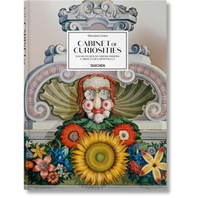 Image de Massimo Listri. Cabinet of Curiosities
