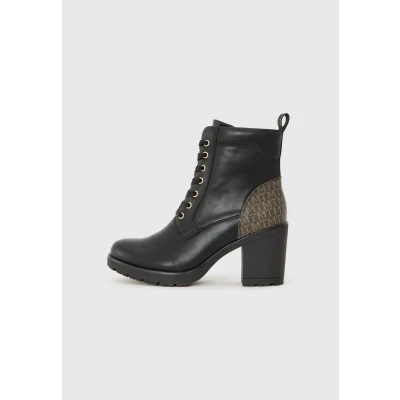 Afbeelding van Marco Tozzi Dames Enkellaarsje 2 25204 41 098 F breedte Maat: 42 EU