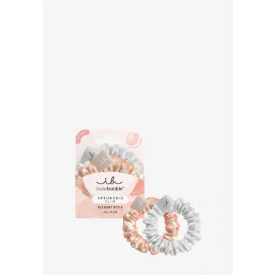 Afbeelding van Invisibobble Sprunchie SLIM Bella Chrome 2st Haibu by Kapperskorting.com
