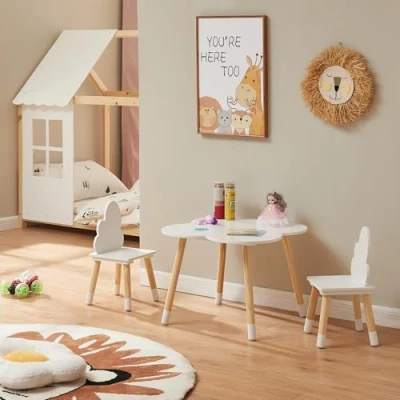 Afbeelding van Kindertafelset Epim met 2 kinderstoelen wolkdesign wit en naturel [en.casa]