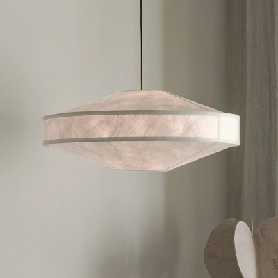 Afbeelding van New Works hanglamp Kite, Ø 75 cm, wit, 3 lamps, fleece