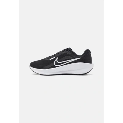 Afbeelding van Nike Performance Downshifter 13 Hardloopschoenen neutraal, Dames, Maat: 36, Black/white/dark smoke grey Textiel/ synthetisch