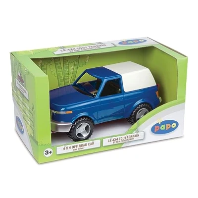 Image de 4x4 tout terrain et son conducteur