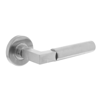 Afbeelding van Intersteel Deurklink RVS Baustil op geveerde stalen rozet met nokken Ø53x8 mm