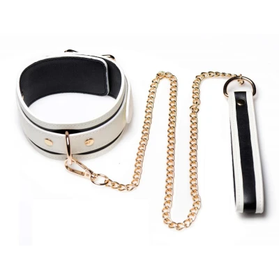 Afbeelding van Kink In The Dark Glow De Halsband Met Riem