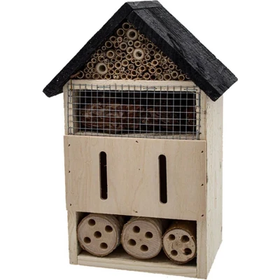 Afbeelding van Zeer degelijke houten Insectenhotel in huisvorm 10x17x28cm