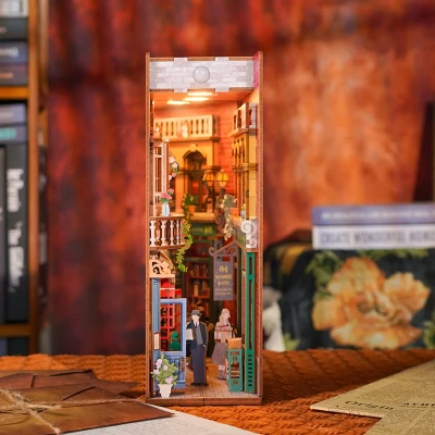 Afbeelding van Tonecheer Book Nook: 84 Charing Cross Road Houten 3D puzzel Verlicht Sensor DIY miniatuurhuis TQ114