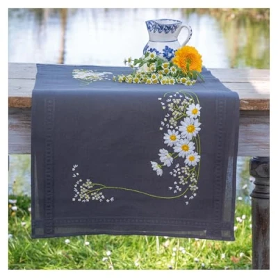 Afbeelding van PN 0195334 Loper kit Margrietjes Vervaco