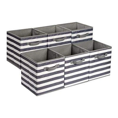 Afbeelding van Amazon Basics 6 stuks opvouwbare stoffen opbergkubussen met handgrepen, 26,6 x 27,9 cm, wit/lichtgrijs gestreept