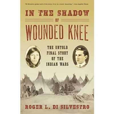 Afbeelding van In the Shadow of Wounded Knee