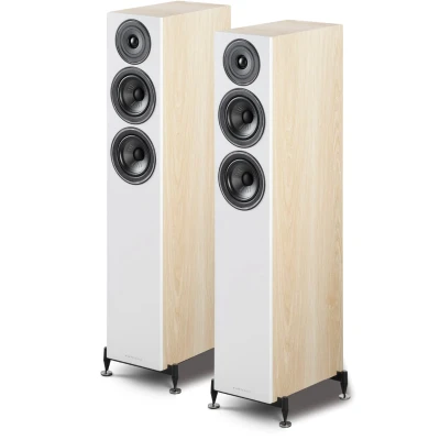 Afbeelding van Wharfedale Diamond 12.4 Vloerstaande luidsprekers Klartity TM drivers Krachtige audioprestaties Licht Eiken (per paar 2 stuks)