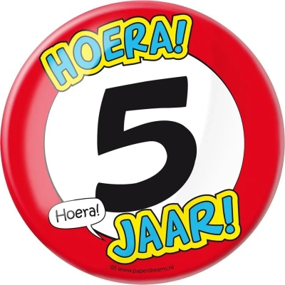 Afbeelding van Button XL 5 jaar Verkeersbord