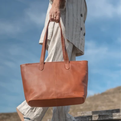 Afbeelding van The Chesterfield Brand Monza Shopper cognac Damestas
