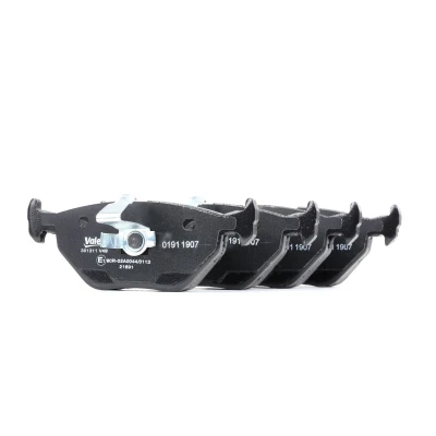 Afbeelding van VALEO 301311 Remblokkenset FIRST Achteras Excl. slijtage waarschuwingscontact Met anti kreukplaat BMW: 5 Saloon, Touring