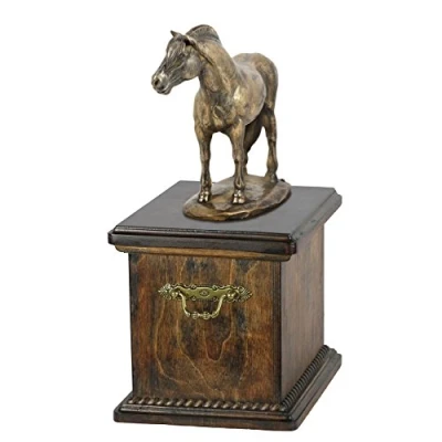 Afbeelding van Elegante urn voor paardenas met beeldje van Fjordpaard