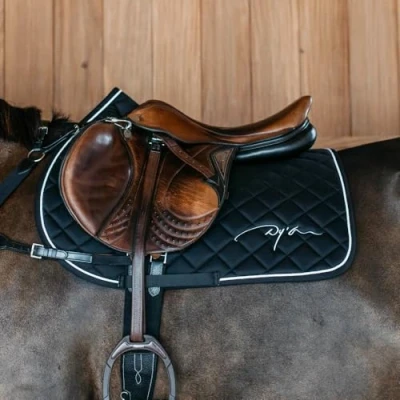 Image de Dyon Diamond Jumping Saddle Pad