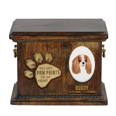 Afbeelding van Cavalier King Charles Spaniel gepersonaliseerde urn hond voor hondenas