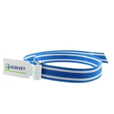 Afbeelding van Koehalsriem blauw wit 130 cm met knelschep