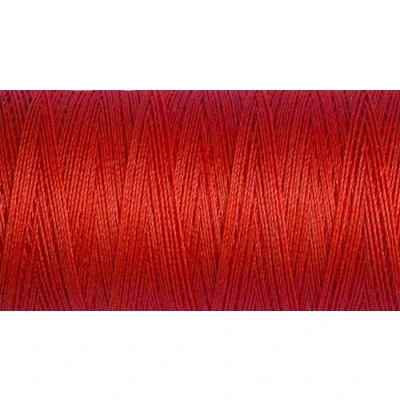 Afbeelding van Gutermann Naaigaren polyester 250 m helder rood (0364)