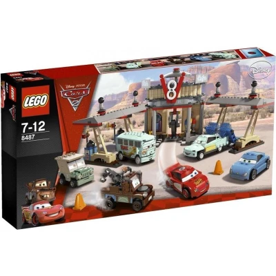 Afbeelding van LEGO Cars 2 Flo�s V8 Caf� 8487
