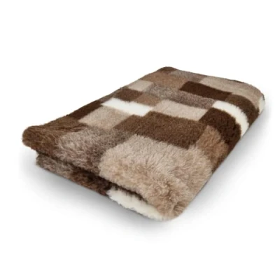 Afbeelding van Vetbed Patchwork Antislip Hondenmat 2 Stuks 75 x 50 cm Taupe Hondenbed Benchmat Voor Honden Machinewasbaar Hondenkleed