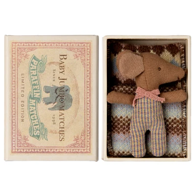 Afbeelding van Maileg knuffelmuis baby sleepy wakey rose 8 cm