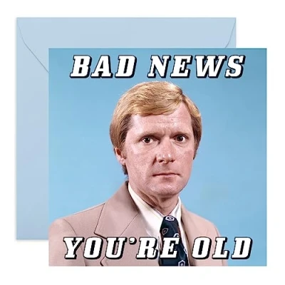 Afbeelding van Central 23 Grappige retro verjaardagskaart voor hem Bad News You&#039;re Old verjaardagskaarten papa, oom, opa, broer, echtgenoot levering met stickers