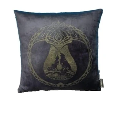 Afbeelding van Numskull God of War Ragnarok Vierkant Kussen Black Wolves 41 x 42cm