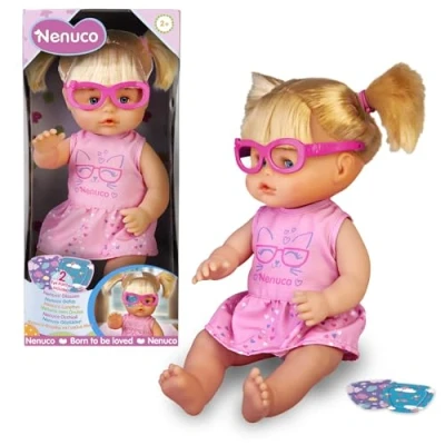 Afbeelding van Nenuco Babypop met roze poten en blond haar 2 enkelstaarten, bevat 3 kleurrijke patches om één oog te spelen zoals kinderen, draagt een jurk, +2 jaar, beroemd