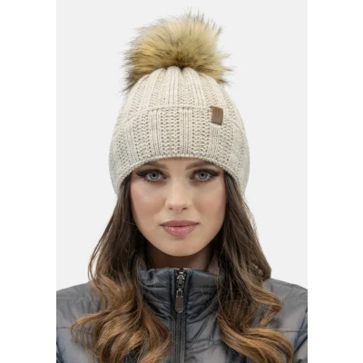 Afbeelding van VIVISENCE Beanie met pompon voor dames, warm, dik patroon, 7019, gemaakt in de EU, Beige