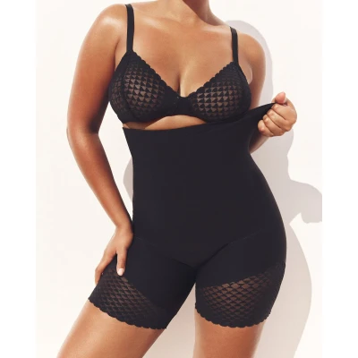 Afbeelding van Simone Pérèle dames High waisted corrigerende short met kant in de kleur Zwart, maat: 44
