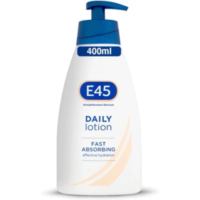 Afbeelding van E45 Daily lotion 400 ml voor zeer droge huid, maakt ruwe huid glad lichte niet vette vochtinbrengende crème geurvrije lichaams , gezichts en handcrème getest