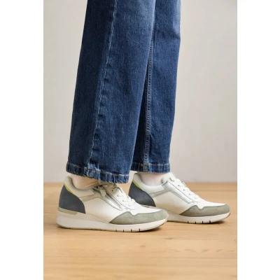 Afbeelding van Gabor Comfort Sneakers laag, Dames, Maat: 41, Weiss/pino/nautic Leer