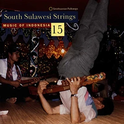 Afbeelding van Various Artists Indonesia Volume 15: South Sulawesi Strings (CD)