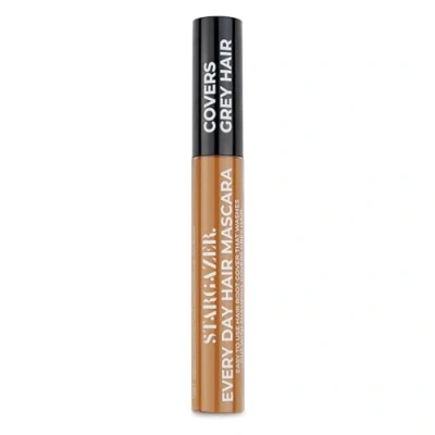 Afbeelding van Stargazer Everyday Hair Mascara Root Cover Blonde. Easy On The Bedekt grijs haar, middenblond