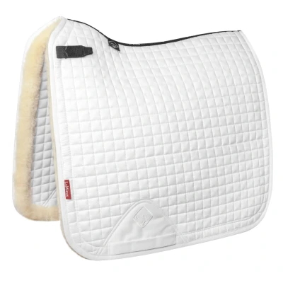 Image de LeMieux Tapis de Selle Sensitive Square Dressage Blanc L