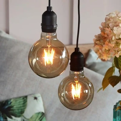 Afbeelding van Hellum Retro hanglamp met batterij en afstandsbediening voor buiten, 2 stuks, dimbaar timer (8 x AA niet inbegrepen), goud, lamp G95 Ø 9,5 cm, 151428
