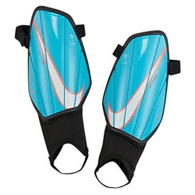 Afbeelding van Charge Scheenbeschermers Baltic Blue Zwart Wit 200 L Voetbal