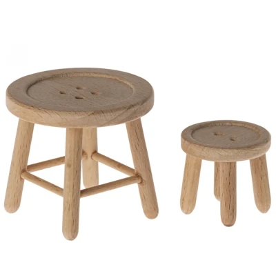 Afbeelding van Maileg poppenhuis tafeltje en kruk 5 cm