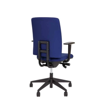 Afbeelding van Ergonomische bureaustoel A680 met EN 1335 normering blauwe stof
