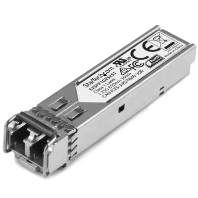 Image de StarTech.com SFP fibre 1000Base LX Module optique Gigabit Compatible Juniper EX 1GE Monomode LC 10 km transmetteur (mini GBIC) (équivalent à : LX) 1GbE mode unique jusqu