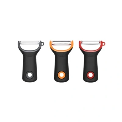 Image de OXO Good Grips Lot de 3 éplucheurs avec lames en acier inoxydable Noir