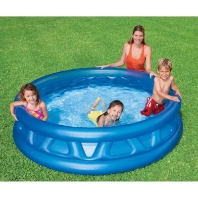 Image de Piscine gonflable avec paroi mince