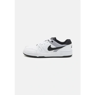 Afbeelding van Nike Sportswear FULL Force Unisex Sneakers laag voor kinderen, Maat: 32, White/black/pewter Leer en imitatieleer