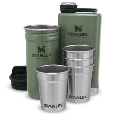 Afbeelding van Stanley Adventure Pre Party shot glas en flacon set, groen, BPA vrij, van roestvrij staal, borrelglazen, geschenkdoos, vaatwasmachinebestendig