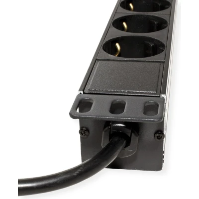 Afbeelding van VALUE Stekkerdoos 19&quot;, 8 voudig, 1 HE + geaarde stekker (CEE 7/7), 1,8 m